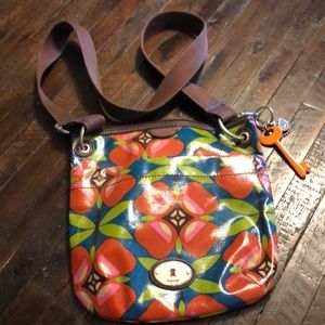 FOSSIL CROSSBODY